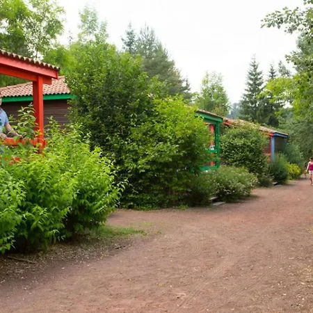 Кемпинг Accueillant Chiens - 4 Pers. - Api-1-52-2996 *